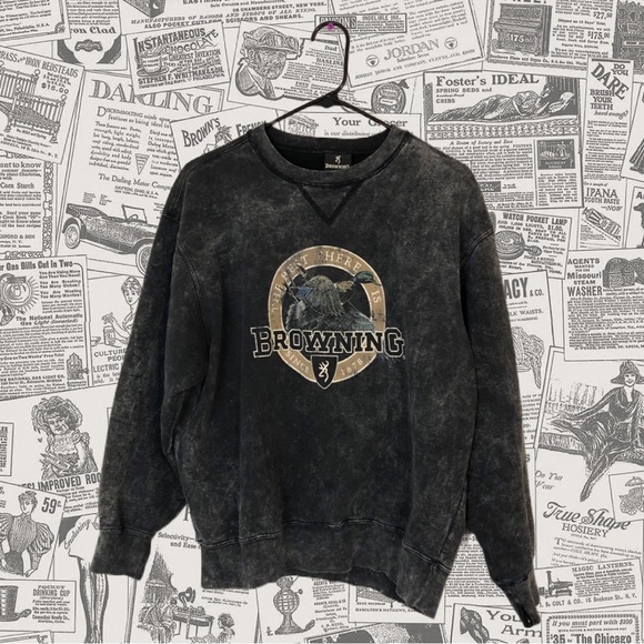 Browning Distressed Sweater, Size M - Picture 1 of 6